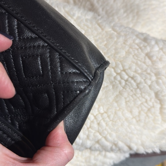 Tory Burch Fleming Quilted Convertible Shoulder Bag - Picture 15 of 15